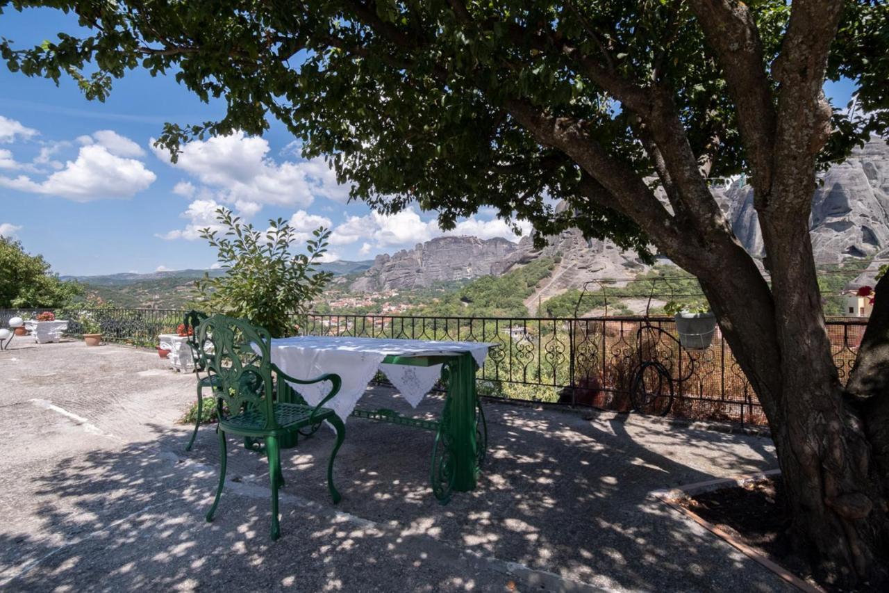 Majestic View Home Just Under Meteora Unesco Site Καλαμπάκα Εξωτερικό φωτογραφία